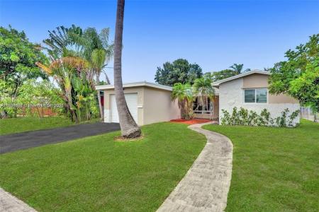 2011 N 49th Ave, Hollywood, Florida 33021, USA