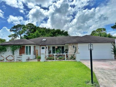 5425 Woods West Dr, Lake Worth, Florida 33463, USA
