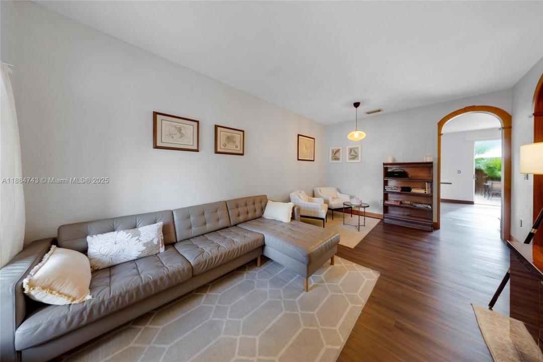 5625 NW 112th Path 5625, Doral, Florida 33178, USA