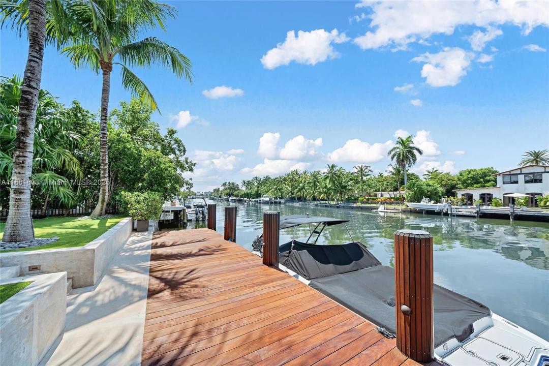 4510 Prairie Ave, Miami Beach, פלורידה 33140, ארצות הברית של אמריקה 