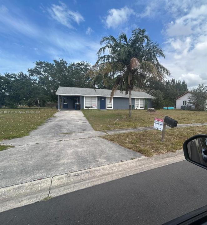 1399 NE Cindy Cir 1399, Palm Bay, 佛罗里达州 32905, 美国
