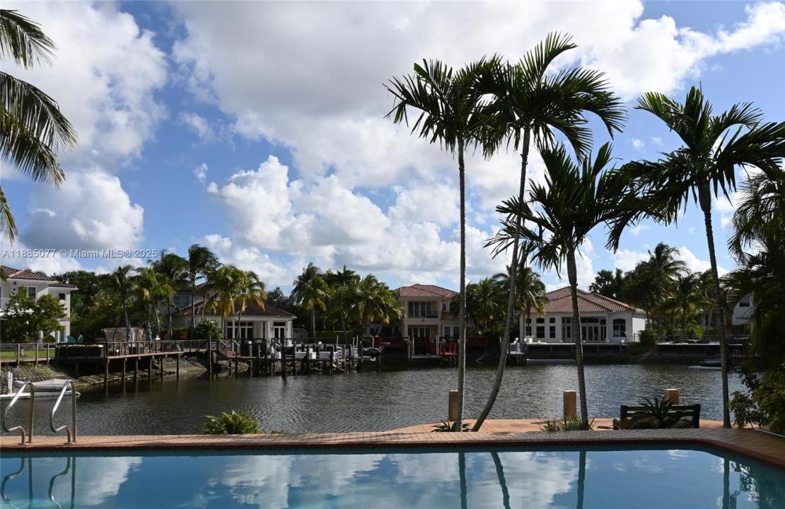 1104 Washington St, Hollywood, Floride 33019, États-Unis