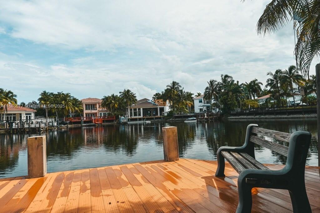1104 Washington St, Hollywood, Floride 33019, États-Unis