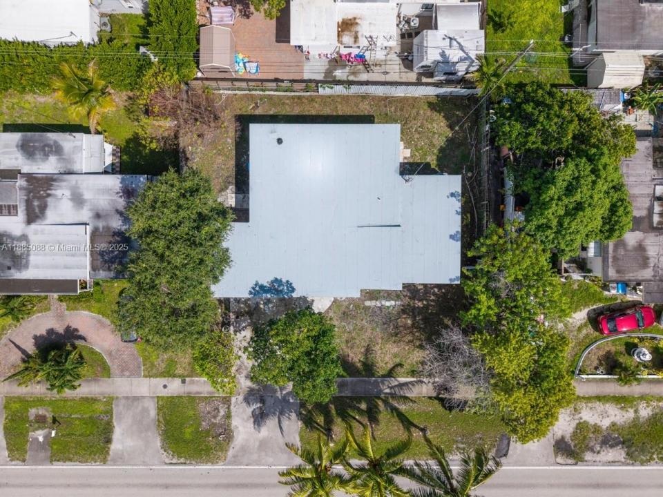 5701 SW 41st St, West Park, Флорида 33023, Соединенные Штаты