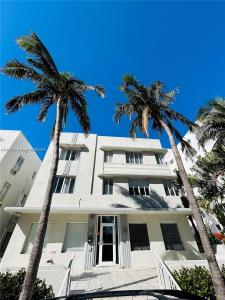 3710 Collins Ave N-200, Miami Beach, Florida 33140, USA