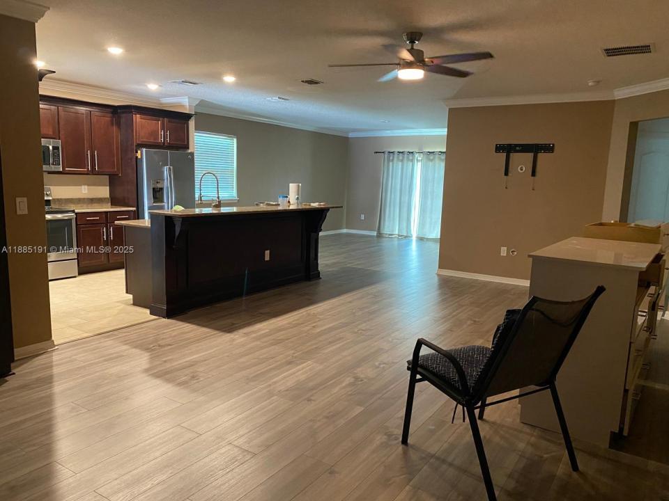1174 SW Goodman Ave, Port St. Lucie, فلوريدا 34953, الولايات المتحدة