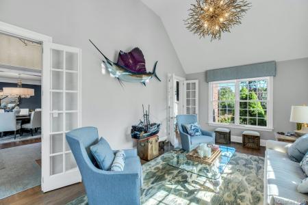 7 True Harbour Way, Islip, New York 11795