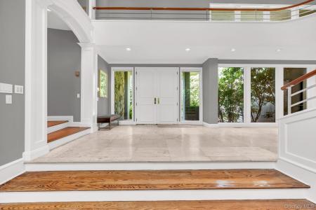 5 Coachmans Court, North Hempstead, ニューヨーク 11568, アメリカ合衆国