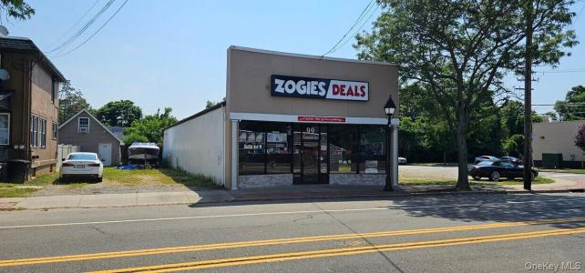 99 Carleton Avenue, Islip, Nowy Jork 11752, USA