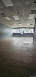 99 Carleton Avenue, Islip, Nowy Jork 11752, USA