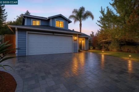 Bridgeport Way, Martinez, California 94553