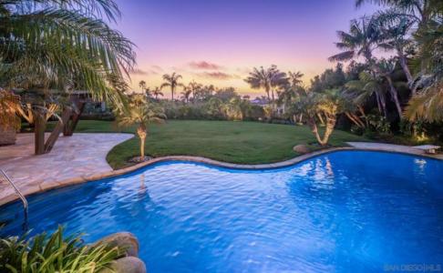 Bella Laguna Court, Encinitas, Kaliforniya 92024, Amerika Birleşik Devletleri