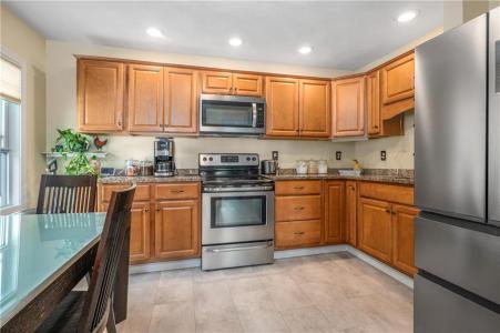 1547 Mendon Road, Cumberland, Rhode Island 02864, États-Unis