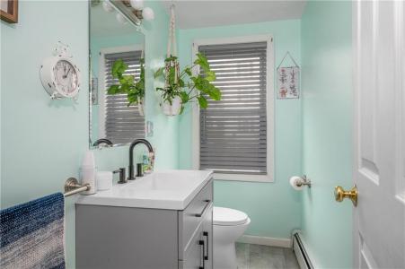 1547 Mendon Road, Cumberland, Rhode Island 02864, États-Unis