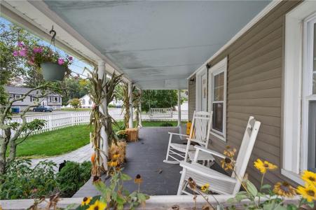 352 Church Avenue, Warwick, Rhode Island 02889, États-Unis