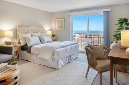 151 Ocean Road 10, Narragansett, Rhode Island 02882, USA
