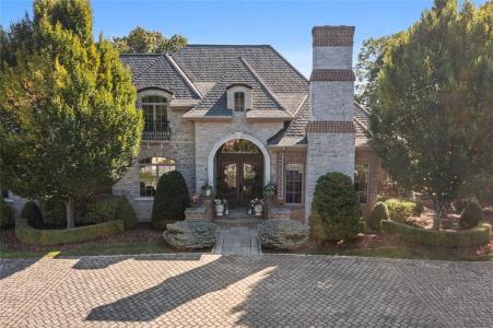 4 Pine Tree Lane, Lincoln, Rhode Island 02865, Estados Unidos