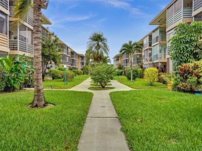 1395 NE 167th St 315, Miami, Florida 33162