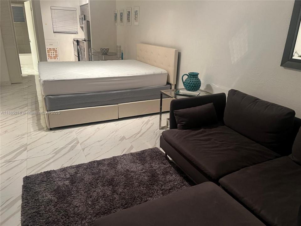 1611 WEST 12, Miami Beach, 佛罗里达州 33139, 美国