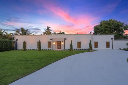 391 W Riverside Drive, Tequesta, Florida 33469