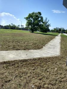 84 SW 1 Court, Deerfield Beach, Florida 33441