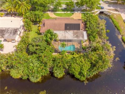 1701 SW 75th Ter, Plantation, Florida 33317