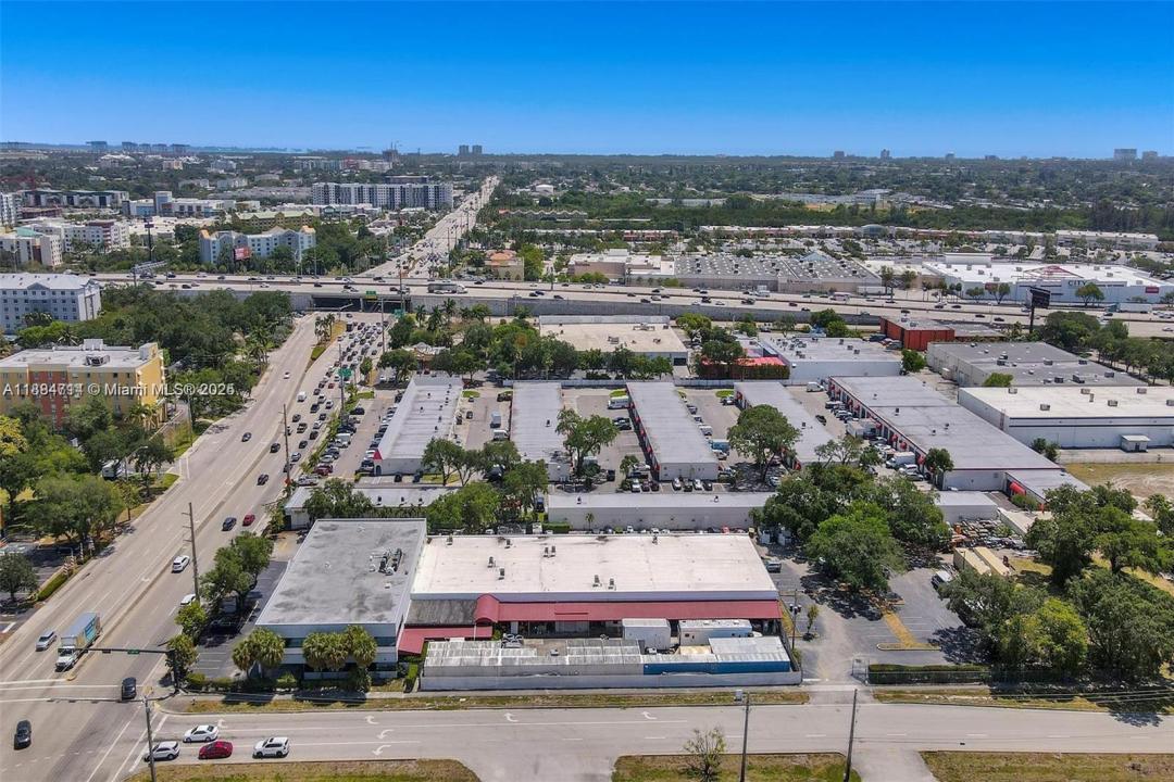 2870 Stirling Rd, Hollywood, פלורידה 33020, ארצות הברית של אמריקה 