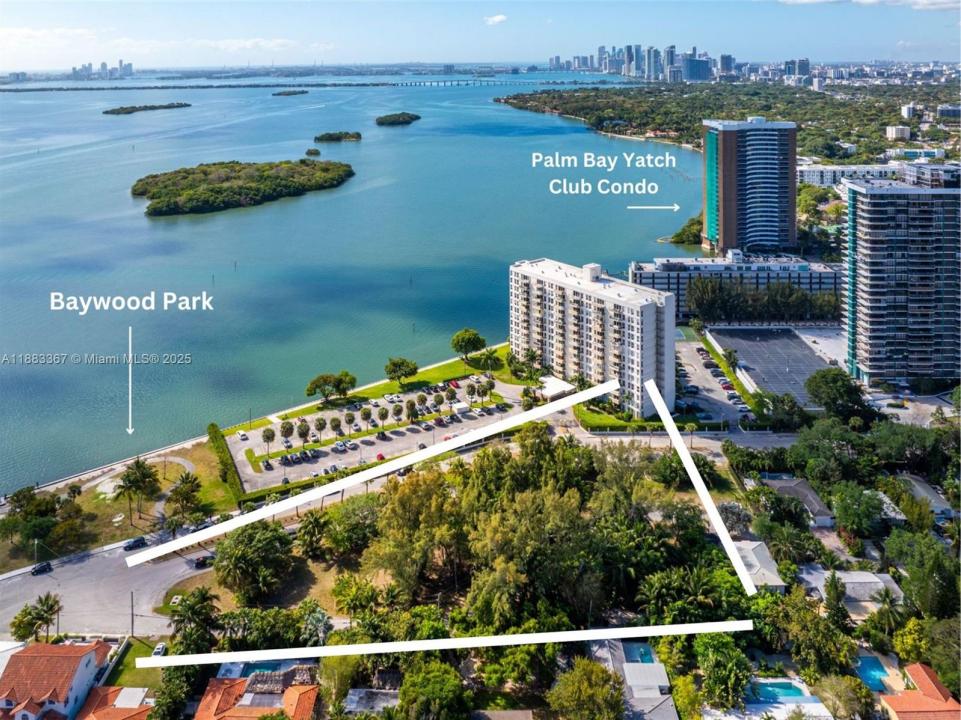 860 NE 70th St, Miami, פלורידה 33138, ארצות הברית של אמריקה 
