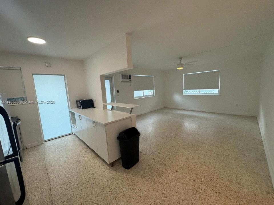 1385 NE 105th St 1, Miami Shores, Floride 33138, États-Unis