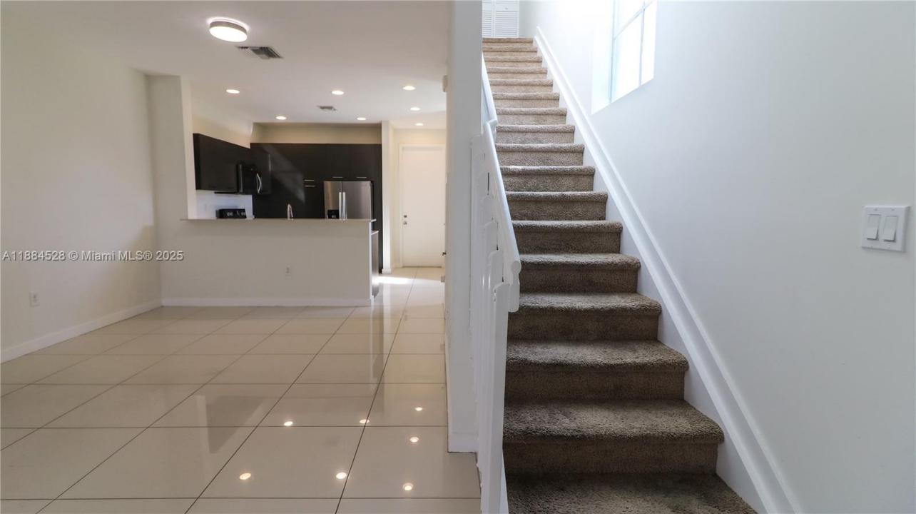 3400 NW 13th St, Lauderhill, Floride 33311, États-Unis