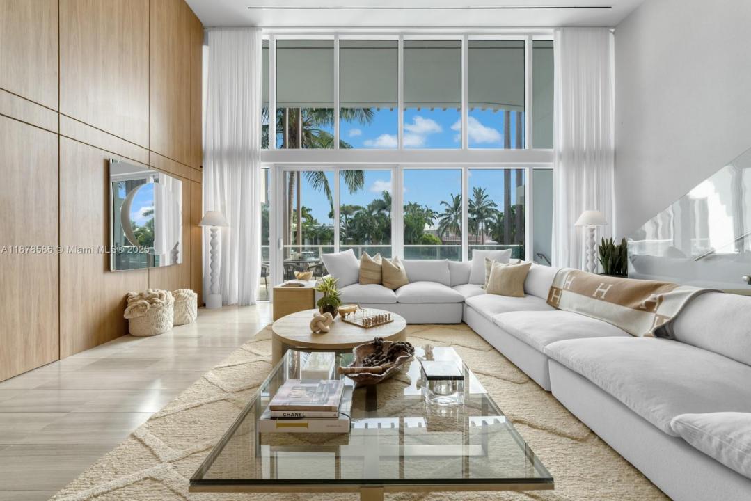 4701 N Meridian Ave 222, Miami Beach, Floride 33140, États-Unis