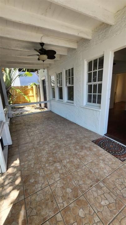 315 Eucalyptus St 6, West Palm Beach, Florida 33401, Amerika Birleşik Devletleri