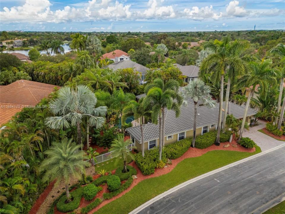 1100 SW 156th Ave, Pembroke Pines, Florida 33027, HOA KỲ