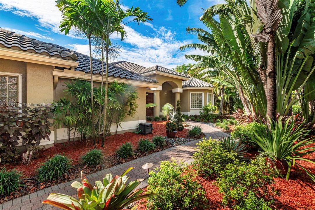 1100 SW 156th Ave, Pembroke Pines, Florida 33027, HOA KỲ