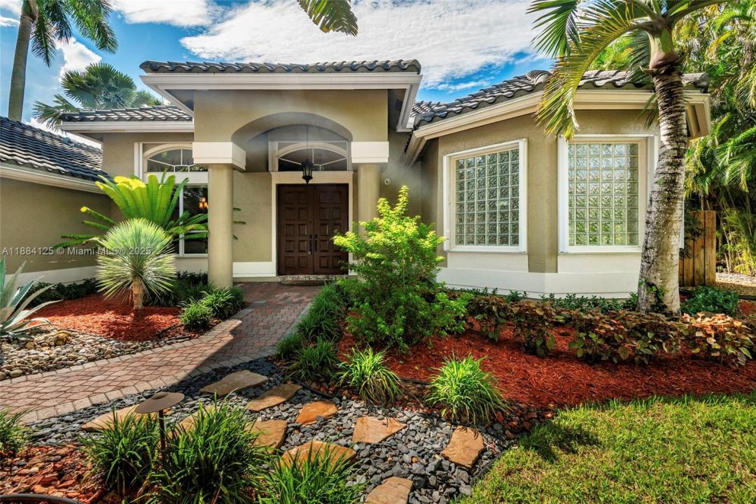1100 SW 156th Ave, Pembroke Pines, Florida 33027, HOA KỲ