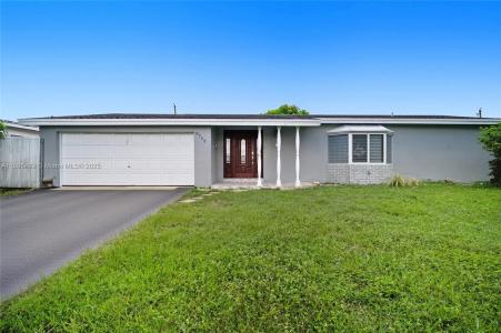 9710 Sunset Strip, Sunrise, Florida 33322, USA