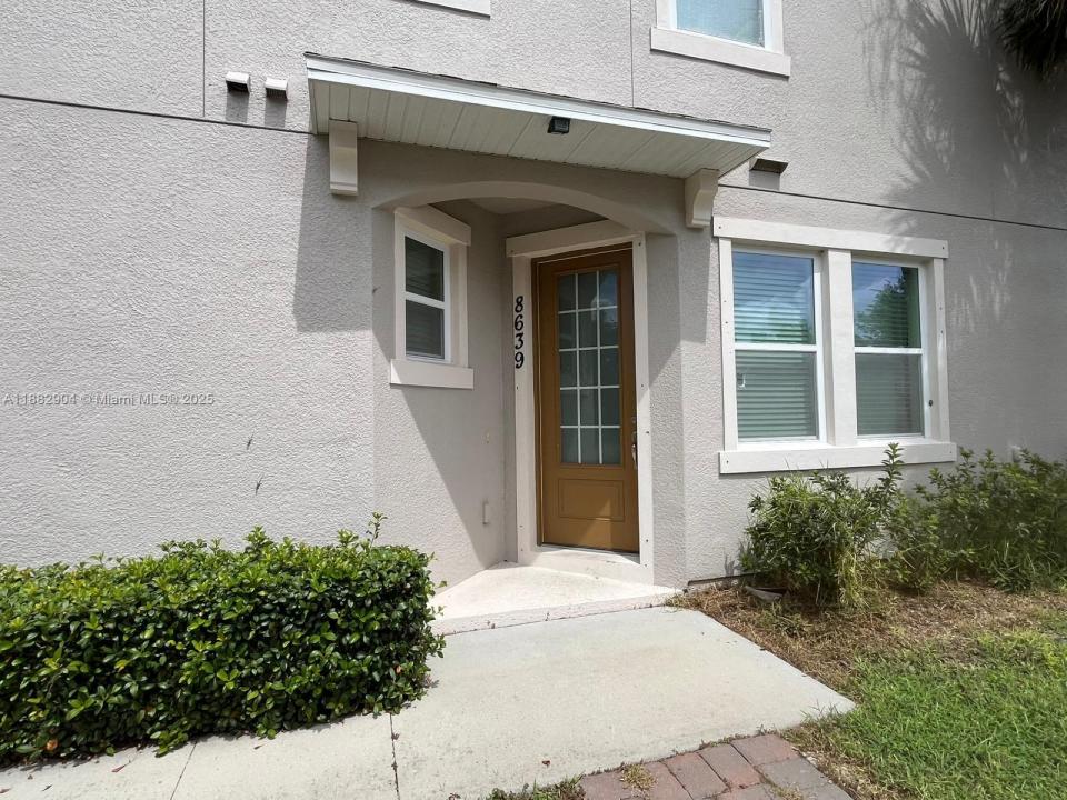 Other City - In The State Of Florida, Florida 34786, Estados Unidos