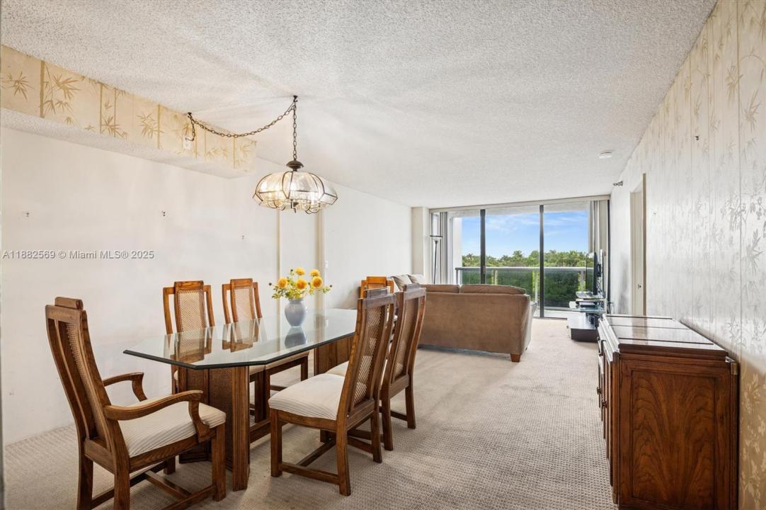 20515 E Country Club Dr 442, Aventura, Флорида 33180, Соединенные Штаты