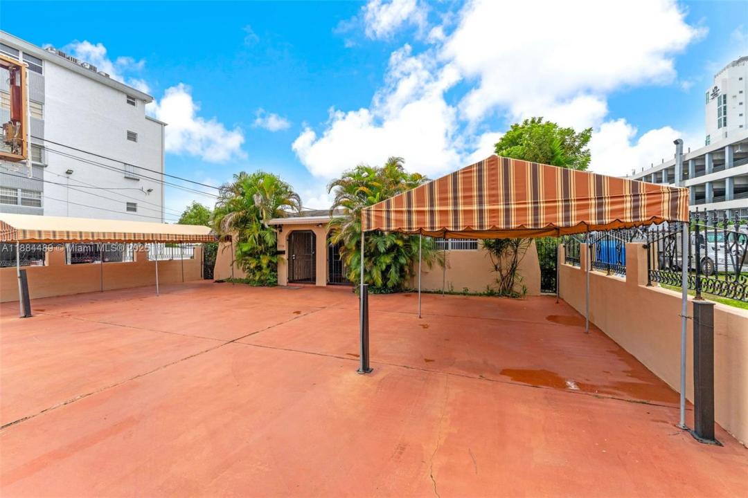 2524 SW 6th St, Miami, Florida 33135, Amerika Birleşik Devletleri