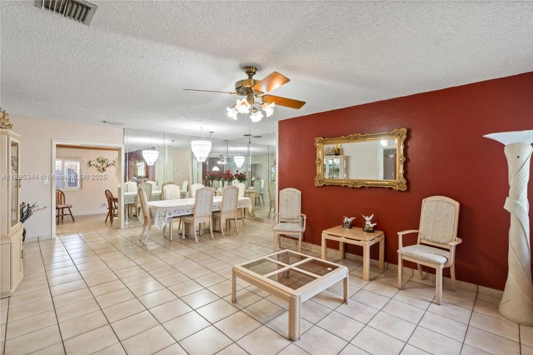 3425 SW 105th Ave, Miami, Florida 33165, Estados Unidos