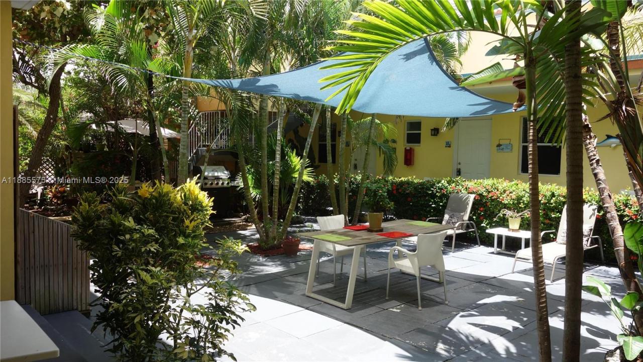 3405 N Ocean Dr 12, Hollywood, Floryda 33019, USA