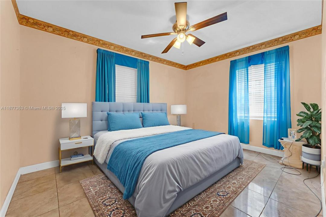 3277 NW 202nd Ln, Miami Gardens, Florida 33056, Amerika Birleşik Devletleri