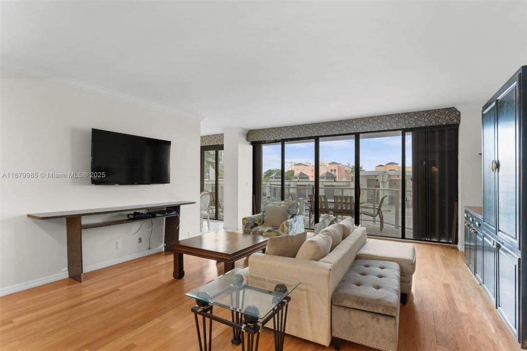 19500 Turnberry Way 3C, Aventura, Florida 33180, Amerika Birleşik Devletleri