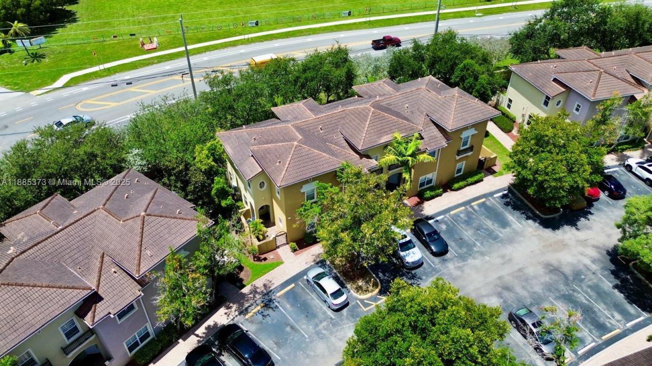 2851 W Prospect Rd 704, Tamarac, フロリダ 33309, アメリカ合衆国
