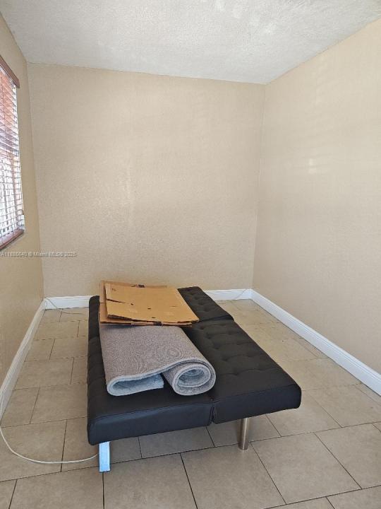 12325 NW 19th Ave 12325, Miami, 佛罗里达州 33167, 美国