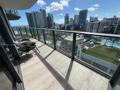 121 NE 34th St 1503, Miami, Florida 33137, USA
