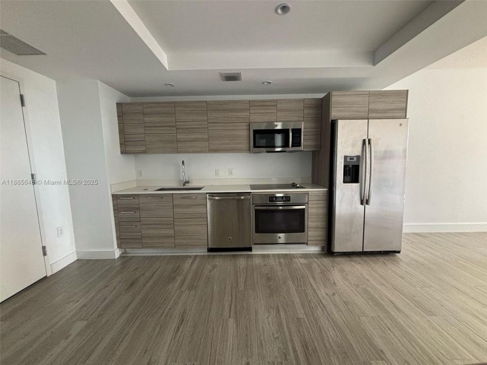 121 NE 34th St 1503, Miami, Floride 33137, États-Unis