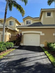 2470 Cordoba Bnd 2470, Weston, Florida 33327, USA