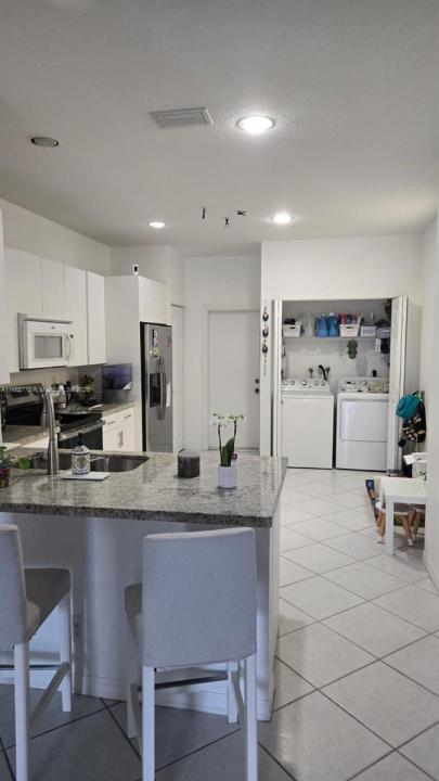 2470 Cordoba Bnd 2470, Weston, 佛罗里达州 33327, 美国