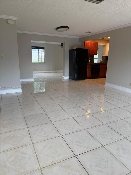 9404 NW 70th St 9404, Tamarac, Floride 33321, États-Unis